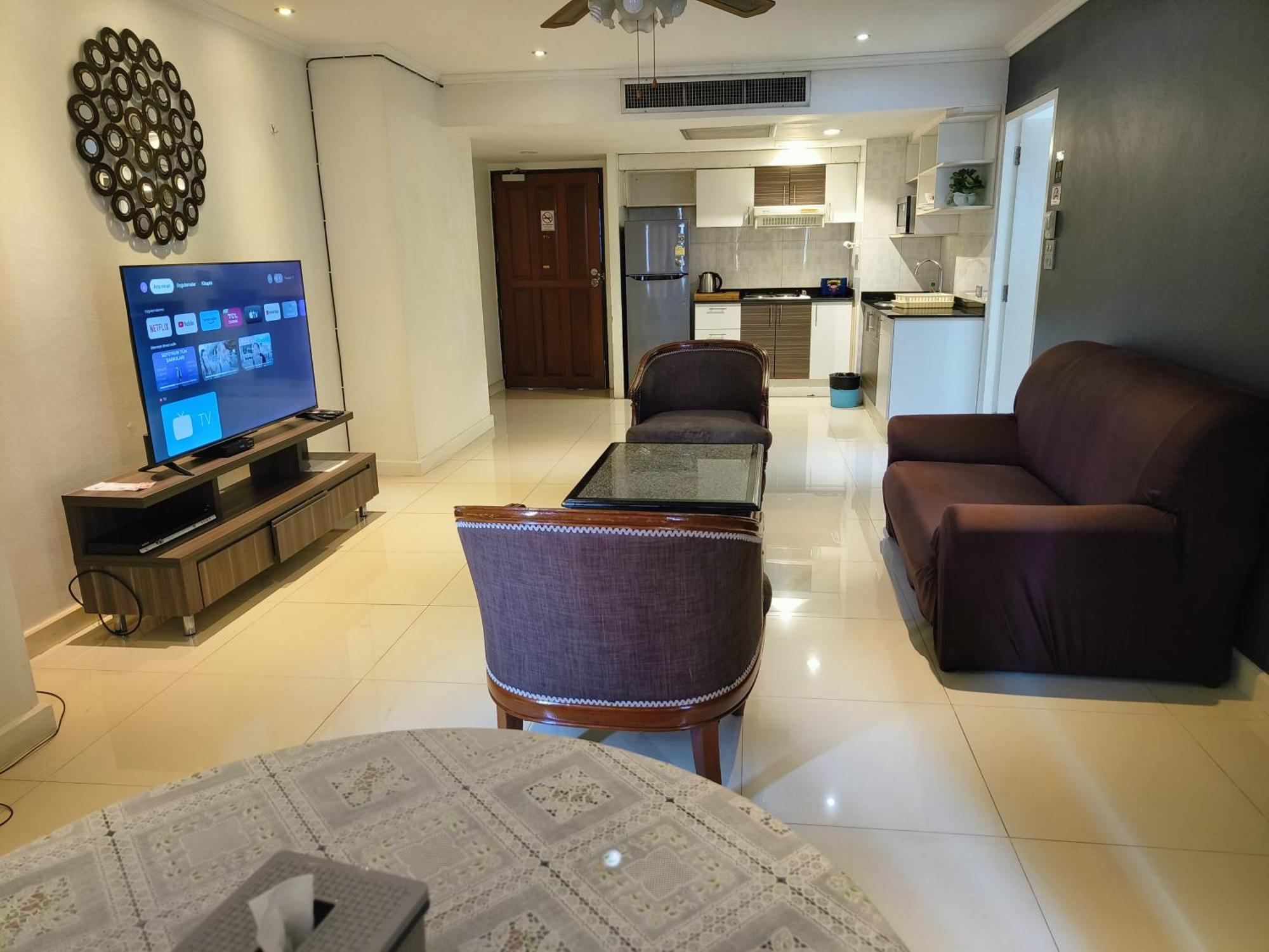 Affordable Serviced Apartments In Nana Omni Tower - Prime Sukhumvit Location Bangkok Zewnętrze zdjęcie