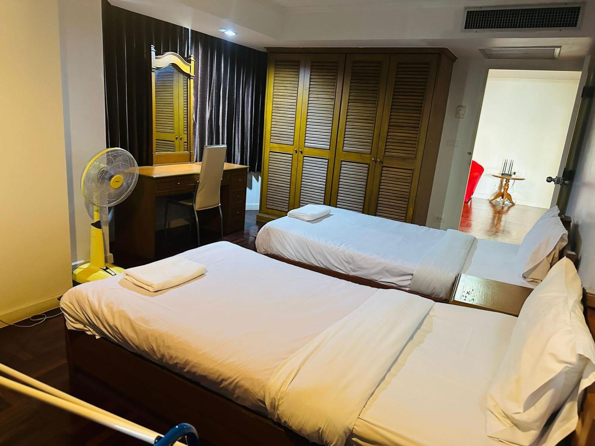 Affordable Serviced Apartments In Nana Omni Tower - Prime Sukhumvit Location Bangkok Zewnętrze zdjęcie